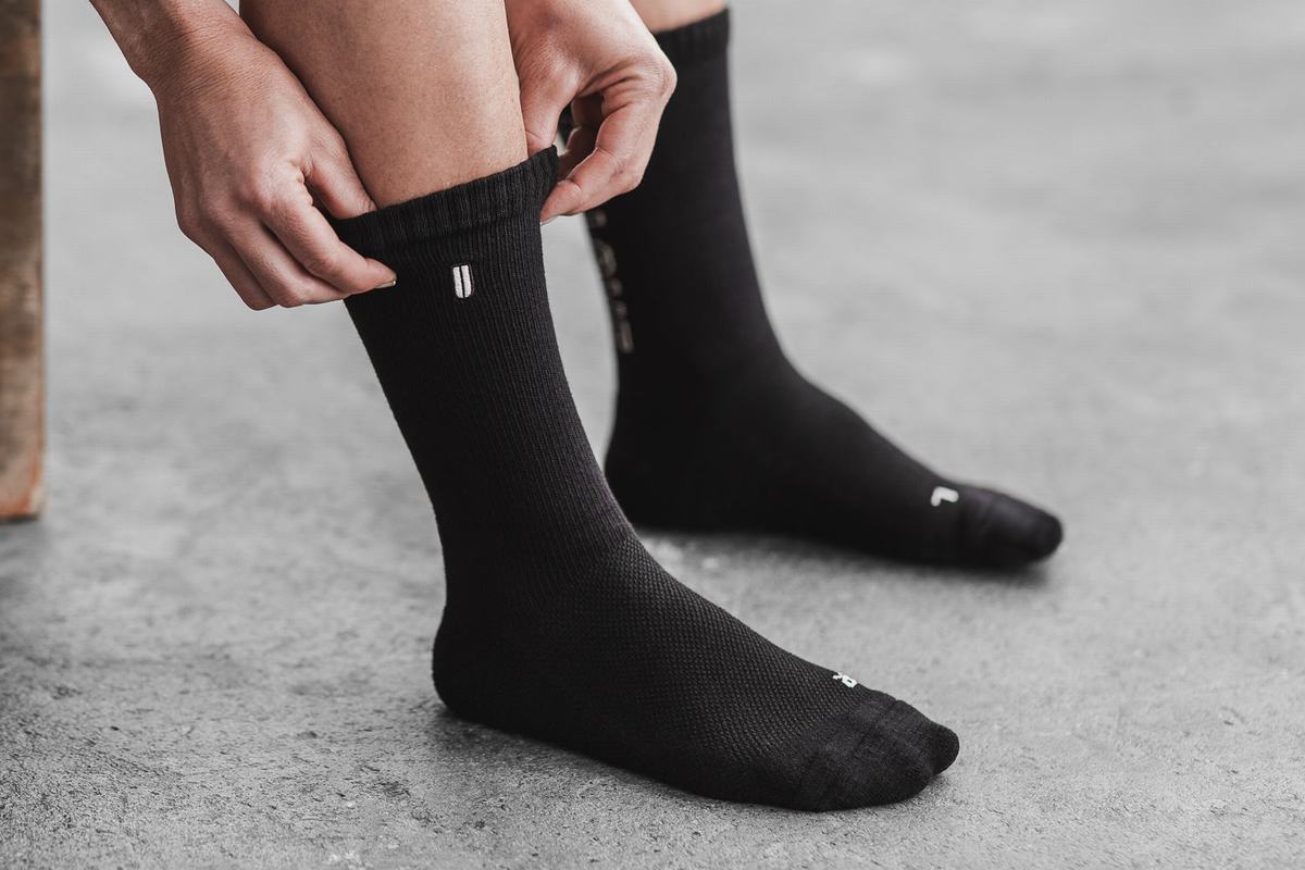 Black Men's Nobull Crew All Love Socks | USA249715