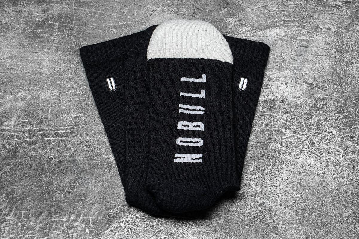 Black Men's Nobull Crew Socks | USA460831