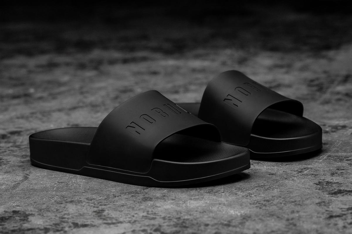 Black Men's Nobull Slides | USA610439