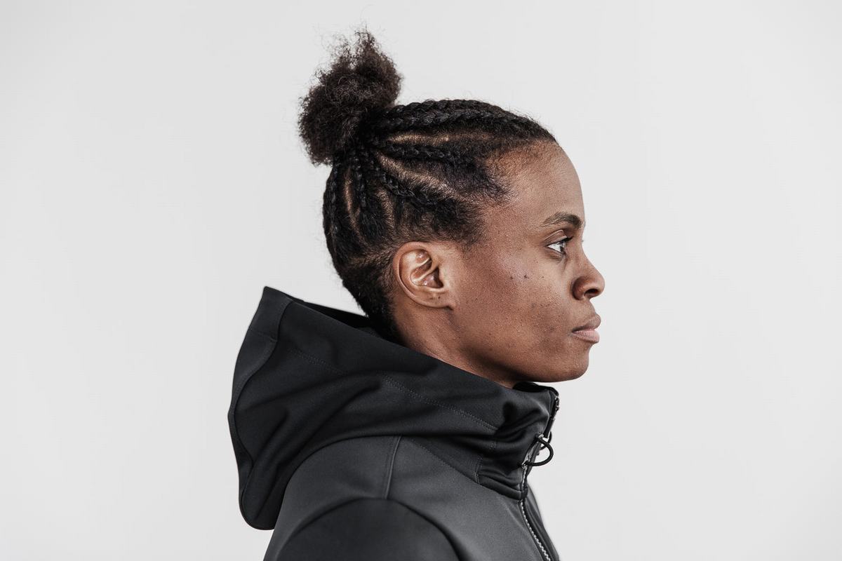 Black Women's Nobull Softshell Jackets | USA538609