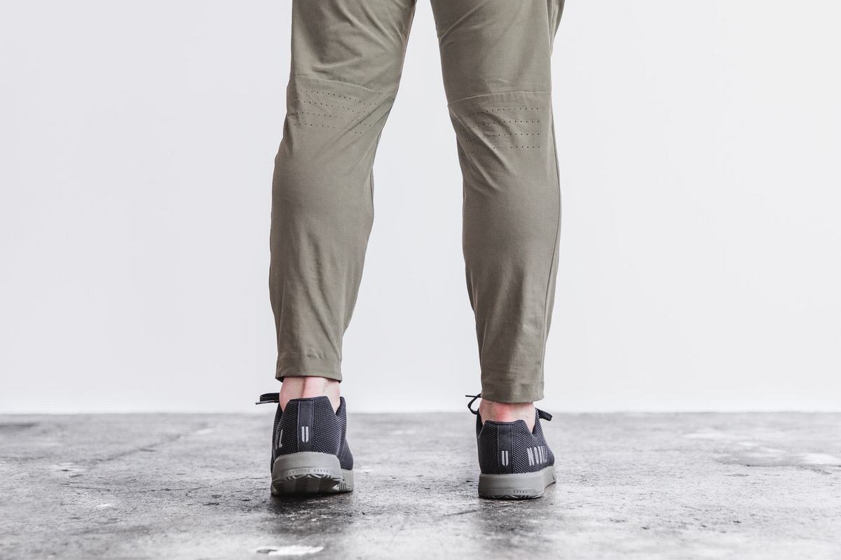 Green Men's Nobull Lightweight Woven Joggers | USA305687