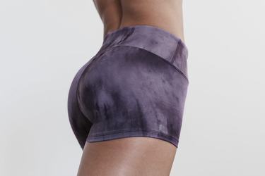 Purple Women's Nobull 2" Tie-Dye Shorts | USA635728