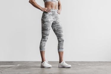 White Camo Women's Nobull High-Rise Crop Plush Heather Tights | USA874312