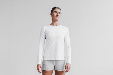 White Women's Nobull Long Sleeves | USA962538