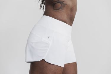 White Women's Nobull Pace 3" Shorts | USA618459